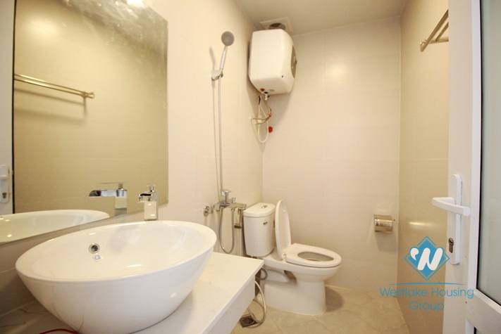 Penthouse aparment for rent in Tay Ho with stunning Westlake view